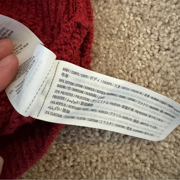 Abercrombie Cozy Red Sweater - Picture 5 of 8